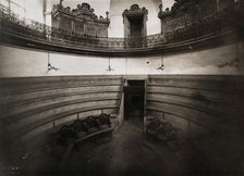 Hospital de la Santa Cruz, Barcelona: the amphitheatre, c1900. Creator: Unknown.