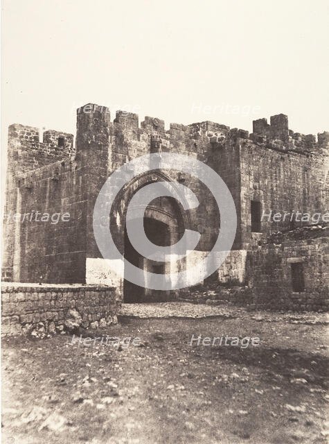 Jérusalem, Porte de Jaffa, Intérieur, 1854. Creator: Auguste Salzmann.