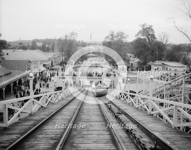 White City, Louisville, Ky., between 1900 and 1910. Creator: Unknown.