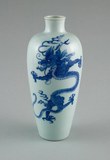 Vase with Dragons, Qing dynasty (1644-1911), Kangxi period (1662-1722). Creator: Unknown.