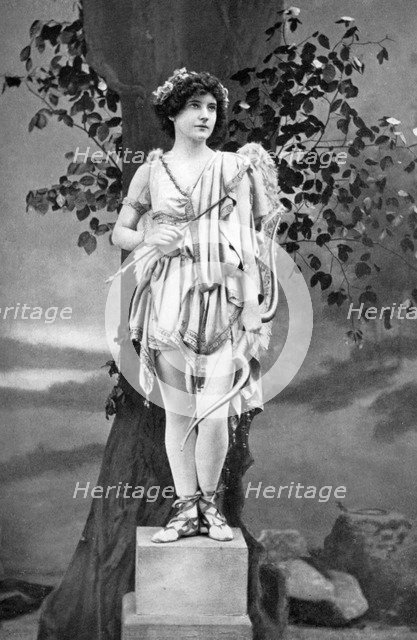 Unity Moore (1894-1981), Irish actress, 1911-1912.Artist: Alfred Ellis & Walery