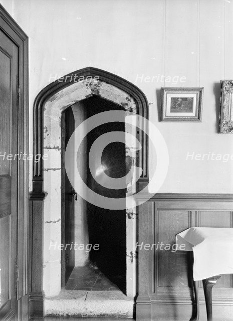 Orpington Priory, London, 9 Aug 1934. Artist: PEW Street