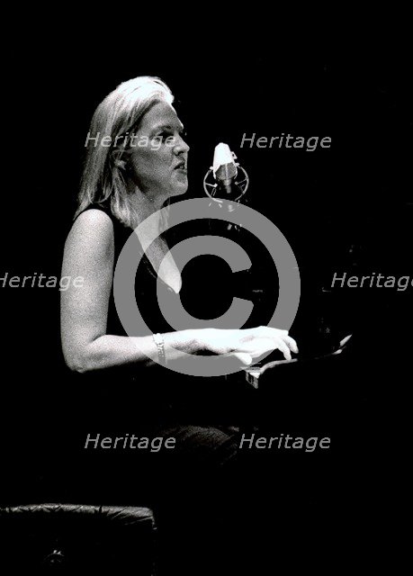 Diana Krall, Ronnie Scott's, London, 1998.  Artist: Brian O'Connor.