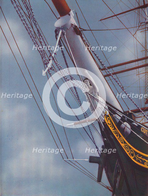 'Figurehead of the Famous Cutty Sark figure of Nanny the Witch', 1936. Artist: Unknown.