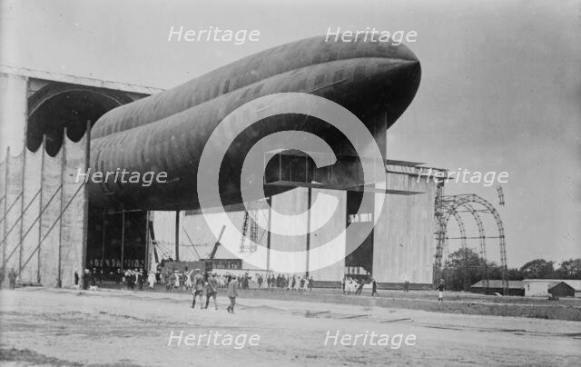 Astra Torres, Airship, between c1910 and c1915. Creator: Bain News Service.