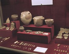 Grave goods found in the excavation of the Castilico Cave (Cobdar, Almería): ceramic vessels, sto…