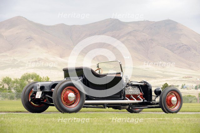 Ford racer 1925. Artist: Simon Clay.