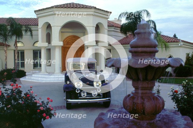 1932 Cadillac v16 convertible. Artist: Unknown.