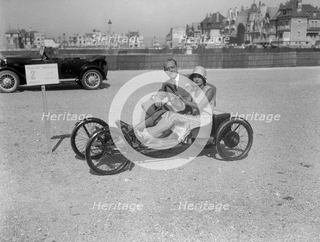 Auto Red Bug electric buckboard at Boulogne Motor Week, France, 1928. Artist: Bill Brunell.