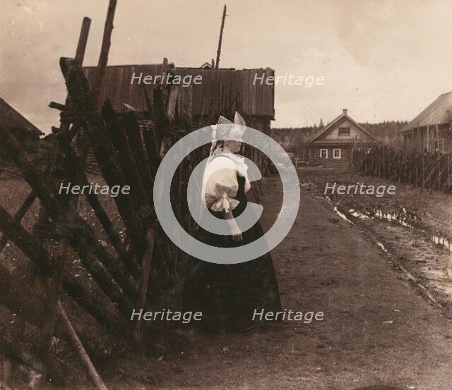 Side view of an antique peasant dress [Russian Empire], 1909. Creator: Sergey Mikhaylovich Prokudin-Gorsky.