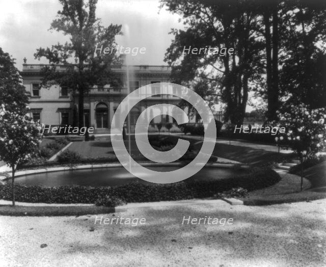 "Whitemarsh Hall," Edward Townsend Stotesbury house, Wyndmoor, Pennsylvania, 1922 or 1923. Creator: Frances Benjamin Johnston.
