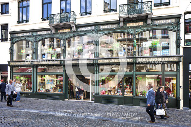 Magasin J Rossum-Voet, 37-49 Rue du Marche, c2014-2017 Artist: Alan John Ainsworth.