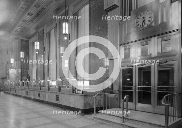 Dollar Savings Bank, Grand Concourse, New York, 1946. Creator: Gottscho-Schleisner, Inc.