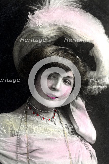 Cora Brown-Potter (1857-1936), American actress, early 20th century.Artist: TC Turner