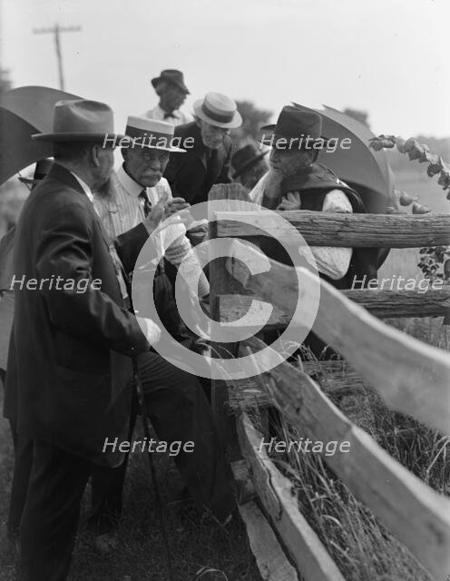 Gettysburg Reunion: G.A.R. & U.C.V., 1913. Creator: Harris & Ewing.