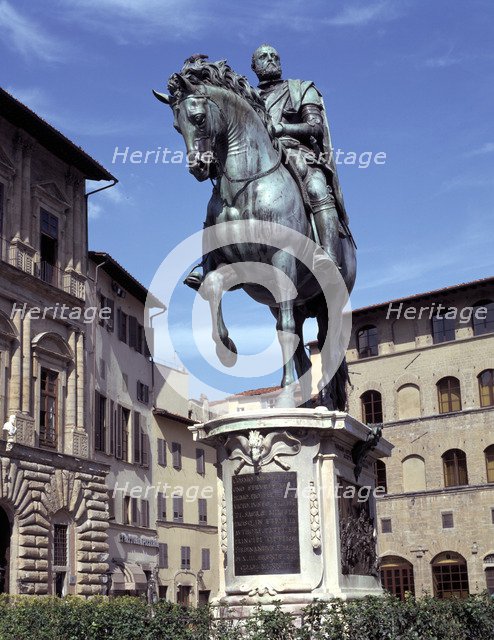 Statue of Cosimo de Medici, Piazza della Signoria, Florence, Italy