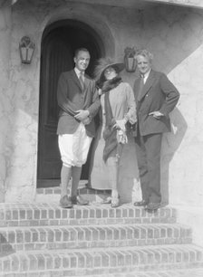 Slater, Mrs., and Arnold Genthe, with another friend on the steps of a house in Long Beach, 1924. Creator: Arnold Genthe.