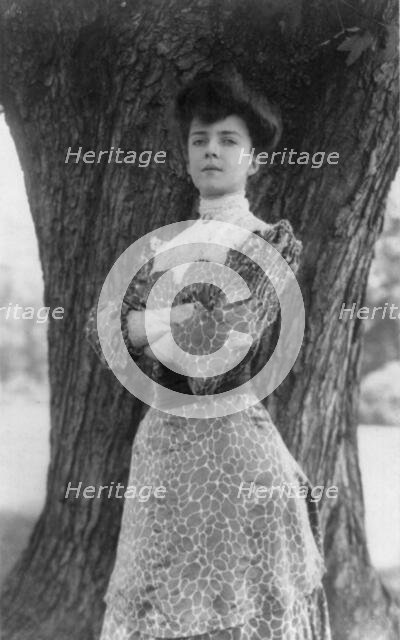 Alice (Roosevelt) Longworth, 1884-1980, 1902. Creator: Frances Benjamin Johnston.