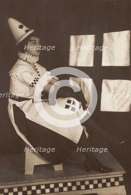Dan Godfrey dressed in Pierrette costume, performing for "The Timbertown Follies"...(1910-1919?). Creator: Unknown.