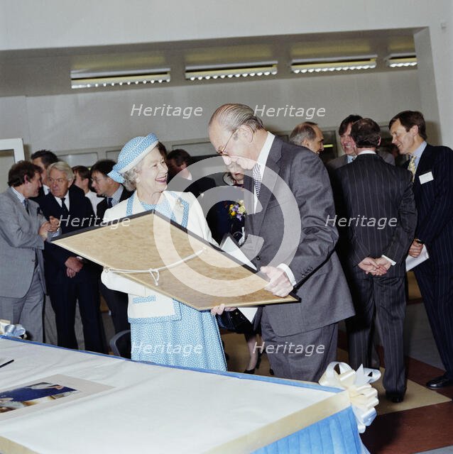 Chelsea and Westminster Hospital, Fulham Road, Kensington and Chelsea, London, 13/05/1993. Creator: John Laing plc.