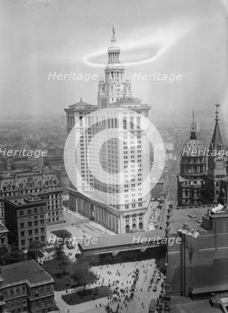 Municipal Bldg. - New York, 1913. Creator: Bain News Service.