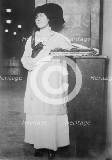 Irene Gibson, between c1910 and c1915. Creator: Bain News Service.