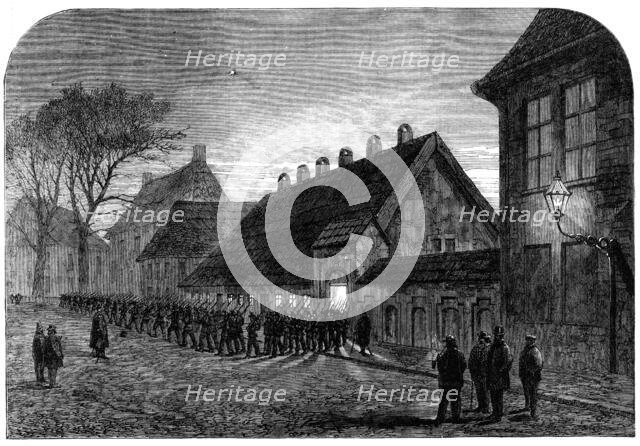 The Schleswig-Holstein Difficulty: the Danish troops leaving the Mint in Altona..., 1864. Creator: Unknown.