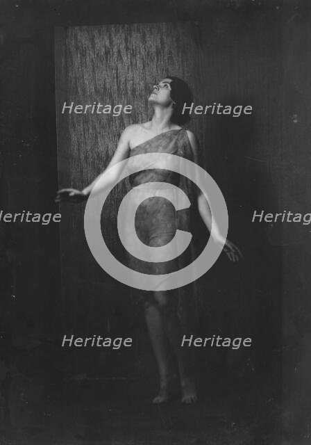 Elizabeth Duncan dancers and children, between 1916 and 1941. Creator: Arnold Genthe.