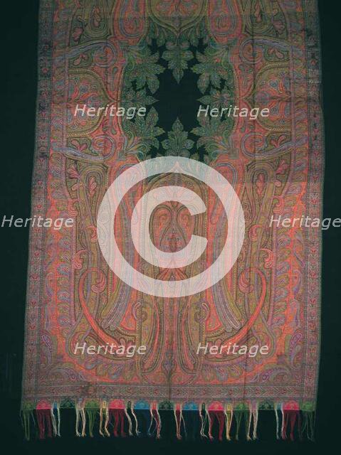 Shawl, Norwich, 1860s. Creator: Clabburn, Sons and Crisp.