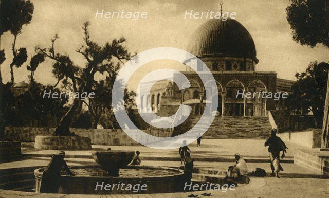 'Jerusalem - Mosque of Omar', c1918-c1939. Creator: Unknown.
