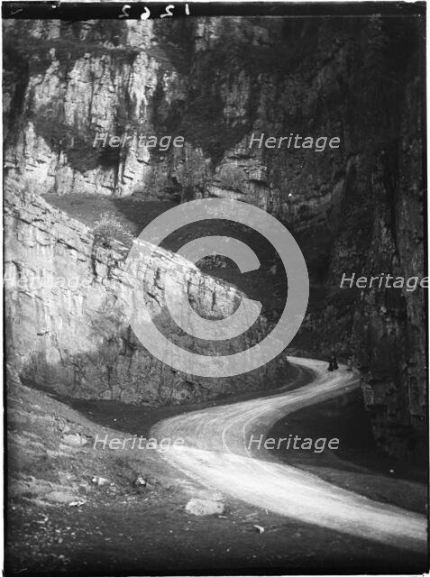 Cheddar Gorge, Cliff Road, Cheddar, Sedgemoor, Somerset, 1907. Creator: Katherine Jean Macfee.