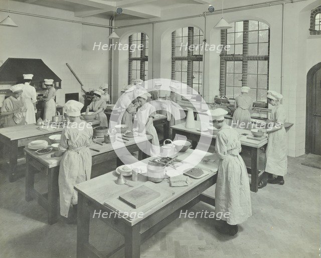 Cookery class, Hammersmith Trade School for Girls, London, 1915.  Artist: Unknown.