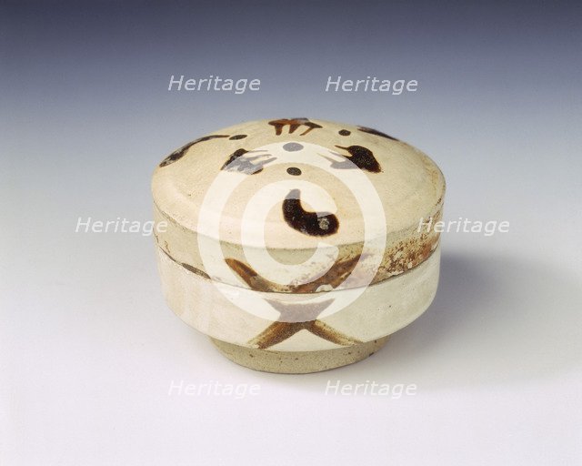 Yaozhou stoneware covered box, late Tang dynasty, China, 9th century. Artist: Unknown