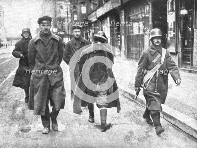 'La Nouvelle Europe; la guerre civile a Berlin; du 5 au 11 janvier 1919 a Berlin; Sparta..., 1919. Creator: Unknown.