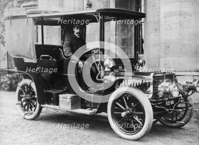 T Thornycroft in a 1903 Gladiator, (c1903?). Artist: Unknown