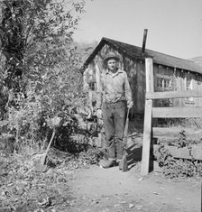 Roy Carlock, member of Ola self-help sawmill co-op..., Gem County, Idaho, 1939. Creator: Dorothea Lange.