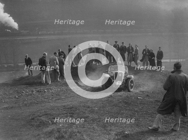 Singer of GA Mangoletsi competing in the Sunbac Inter-Club Team Trial, 1935. Artist: Bill Brunell.