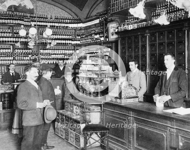 Pinter Synla Liquors, Austro-Hungary, between 1895 and 1910. Creator: Unknown.