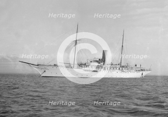 Steam yacht 'Liberty', 1914. Creator: Kirk & Sons of Cowes.
