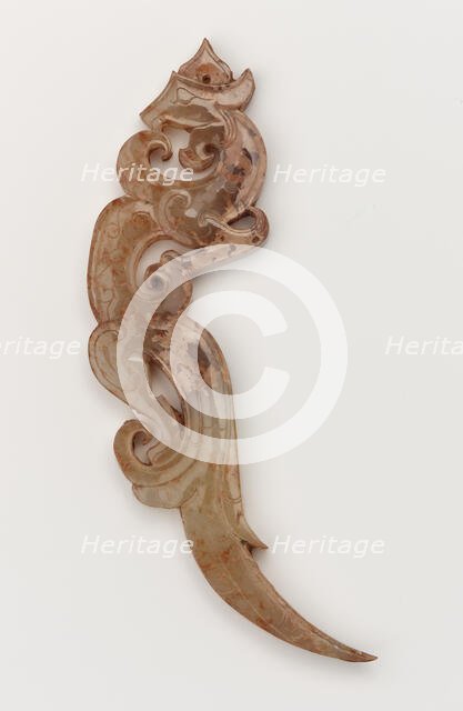 Pendant in form of a feline-dragon, Eastern Zhou dynasty, 475-221 BCE. Creator: Unknown.