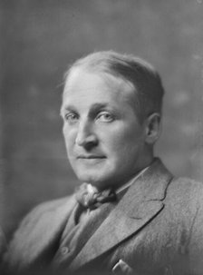 Mr. R. Flaherty, portrait photograph, 1918 June 10. Creator: Arnold Genthe.