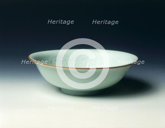 Shallow sweet white bowl with egrets in a lotus pond, Ming-Qing dynasty, China, 1640-1670. Artist: Unknown