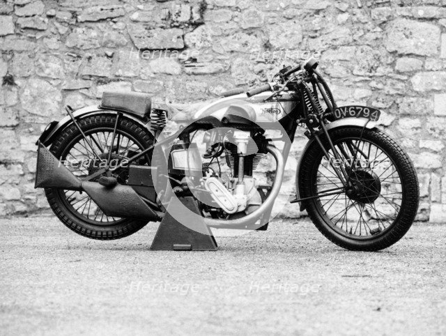 Norton motorbike, an International Model 30, 1932. Artist: Unknown