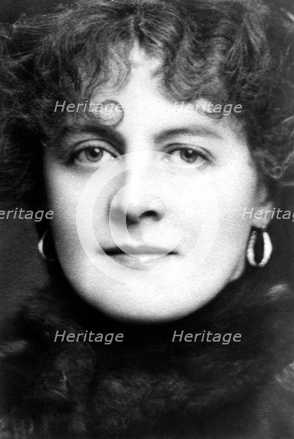 Marie Studholme, British actress, c1900s.Artist: Johnston & Hoffmann