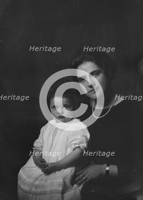 Mrs. Milton M. Klein and child, portrait photograph, 1918 Dec. 12. Creator: Arnold Genthe.