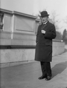 London, Meyer. Rep. from New York, 1915-1919, 1921-1923, 1916. Creator: Harris & Ewing.