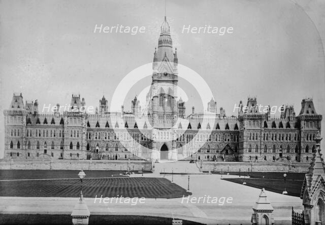 Parliament Building, 1916. Creator: Bain News Service.