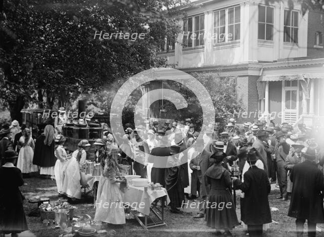 Red Cross Luncheon On General Scott's Lawn - General View, 1917. Creator: Harris & Ewing.