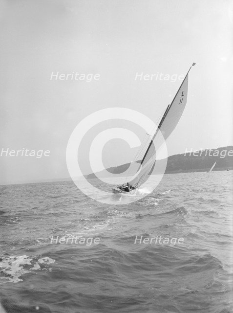 The 6-metre class 'Wamba II', 1913. Creator: Kirk & Sons of Cowes.