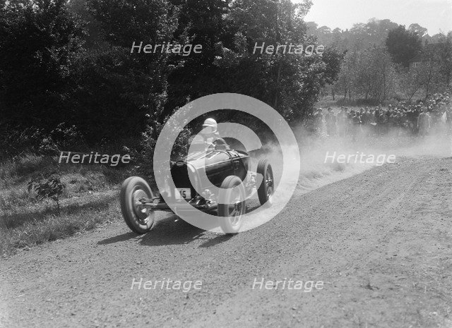 Bugatti Type 35, Bugatti Owners Club Hill Climb, Chalfont St Peter, Buckinghamshire, 1935. Artist: Bill Brunell.